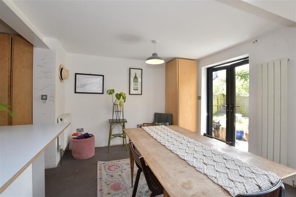 Property photo 2 of 17 Dining Area