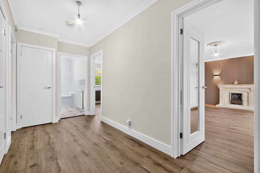 Property photo 3 of 29 Pbox-Img.Jpg