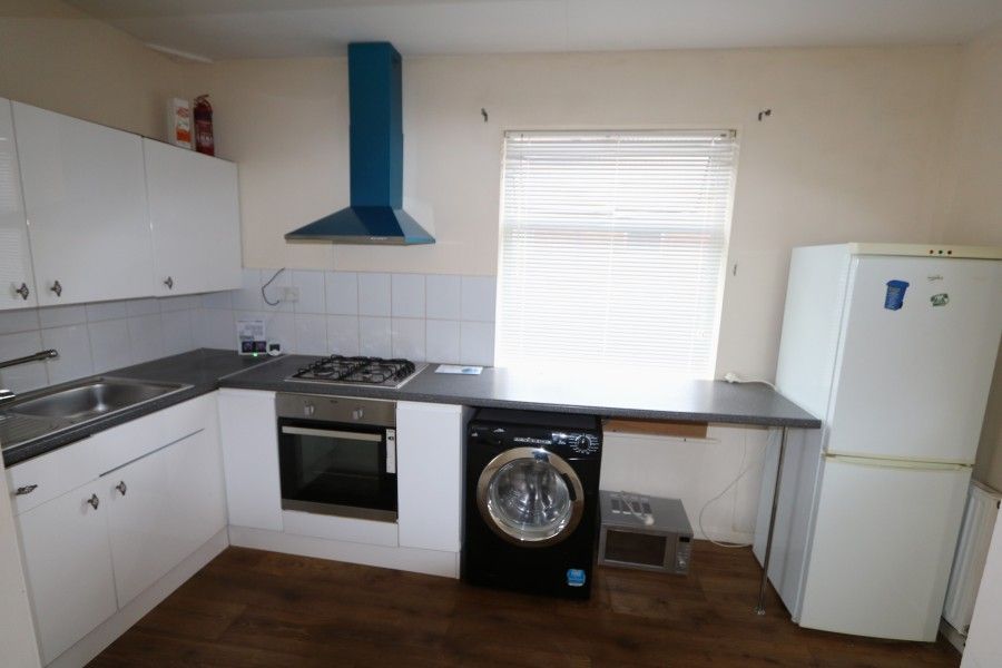 Property photo 2 of 5