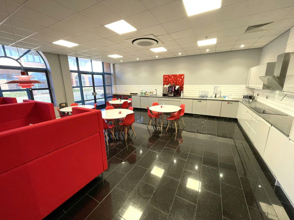 Property photo 2 of 10 Photo 18102022 11 21 54.Jpg