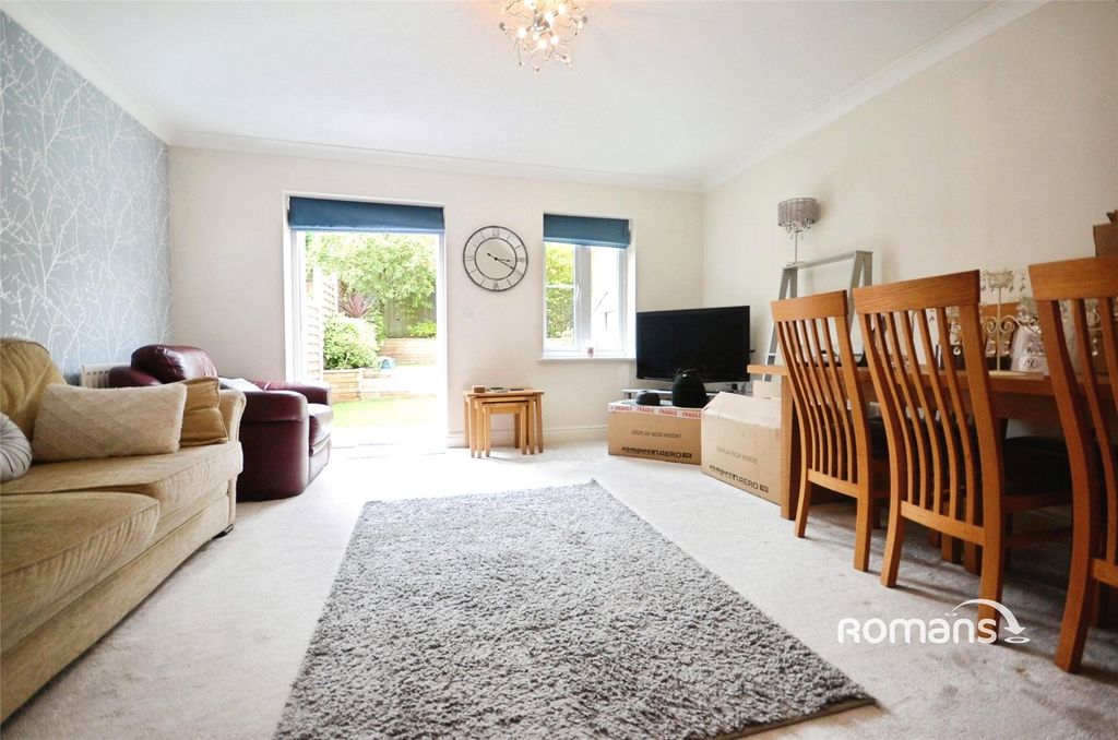 Property photo 3 of 7 Picture No. 19