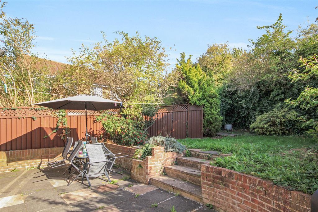 Property photo 3 of 10 Img_9584.Jpg