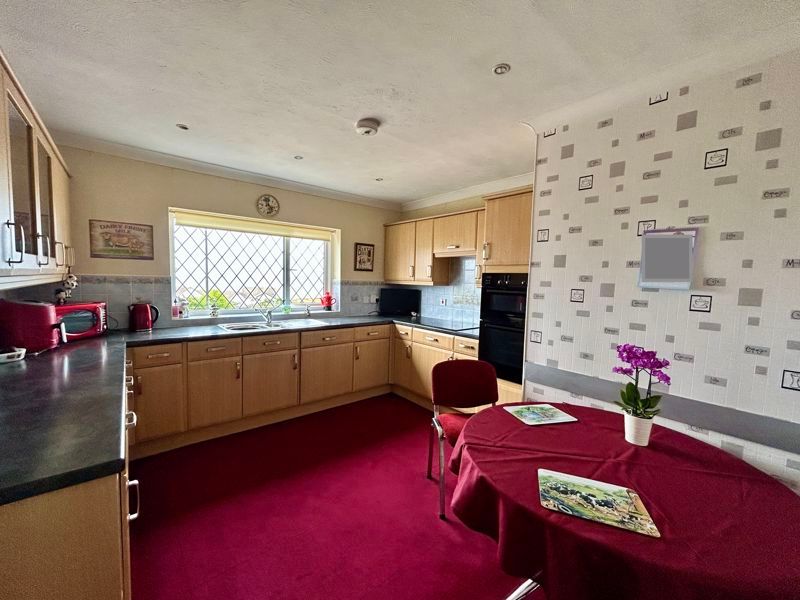 Additional image 4 of 4 bed detached house for saleRhiwledyn, Craigside LL30