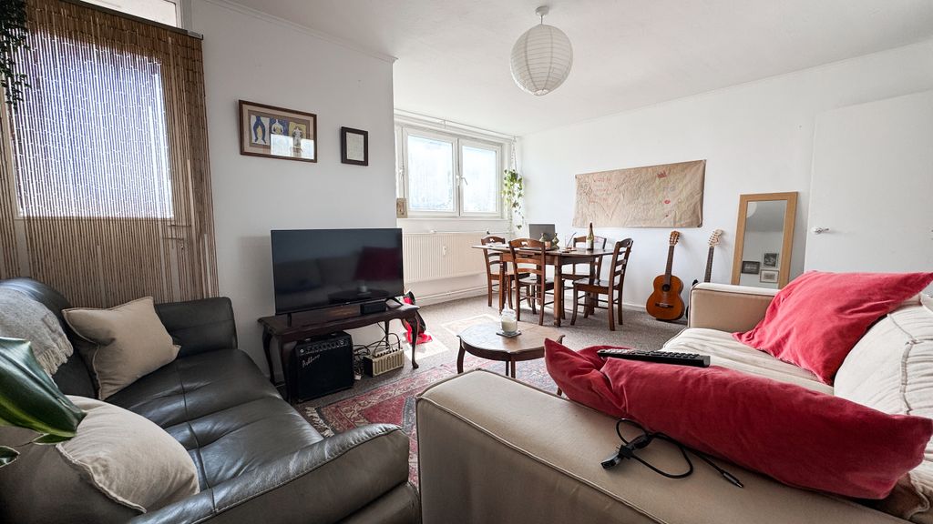 Property photo 2 of 15 Img_8325.Jpg