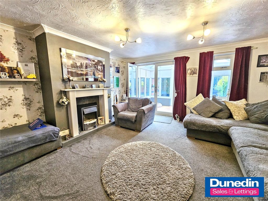 Property photo 2 of 16 Picture No. 10