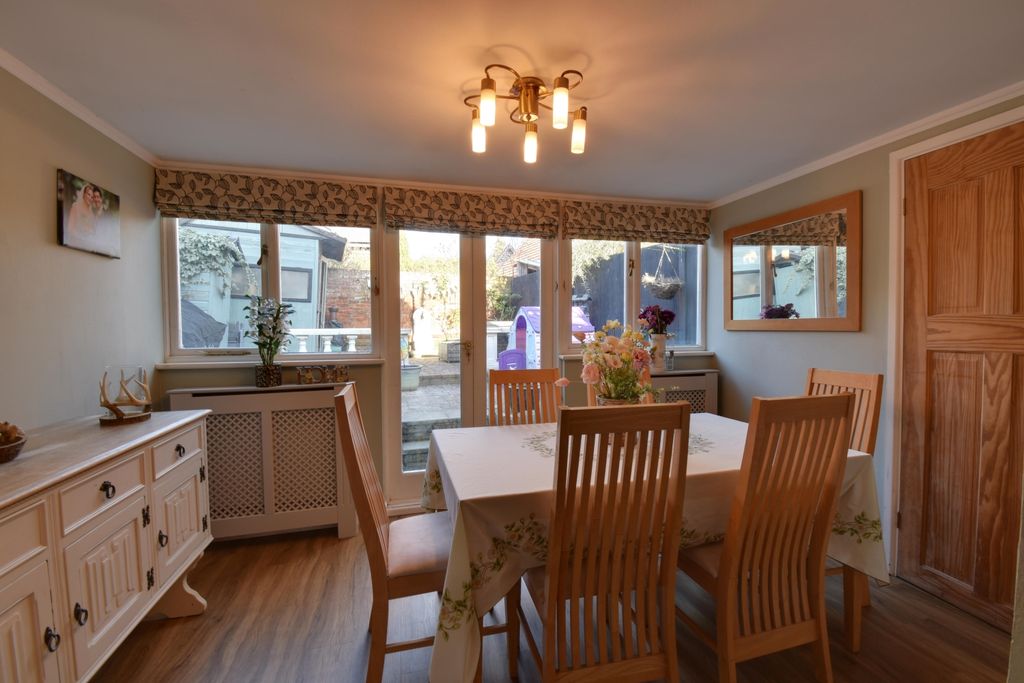 Property photo 3 of 13 Dsc_0279-Dsc_0281