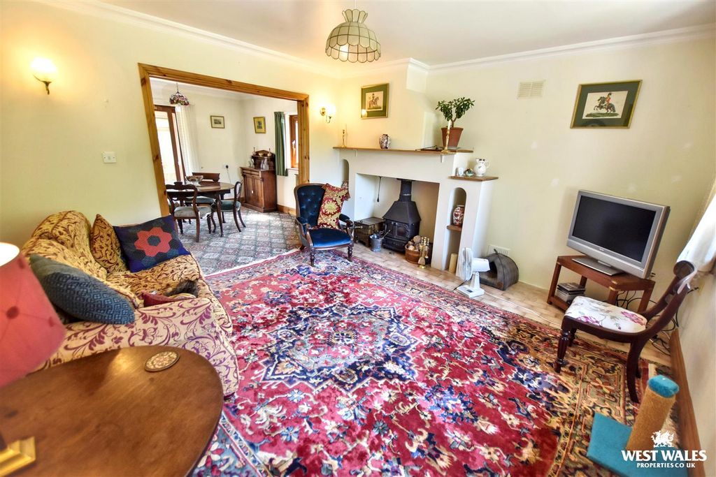 Property photo 2 of 40 20 (53).Jpg