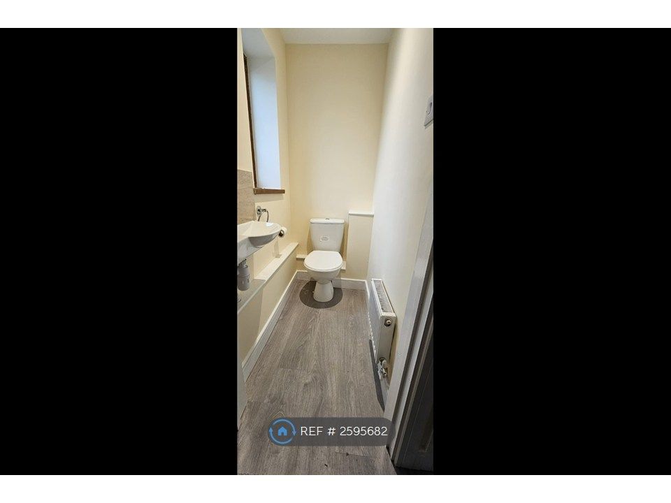 Property photo 2 of 5 Down Stairs W/c