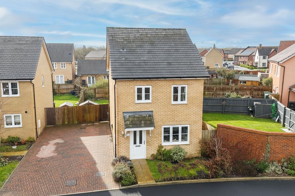 Property photo 1 of 24