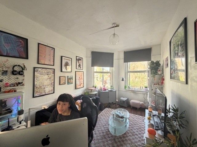 Property photo 3 of 4