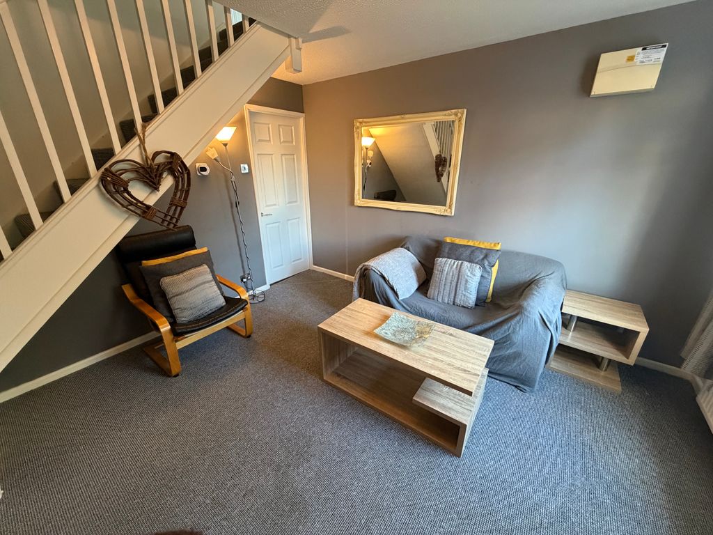 Property photo 2 of 8 Image