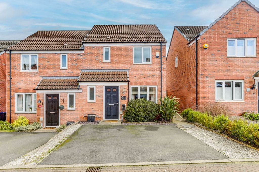 Property photo 1 of 23