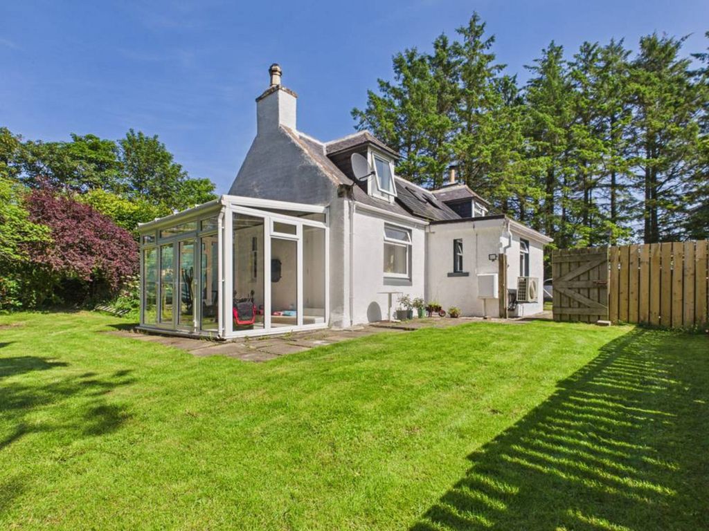 Property photo 2 of 43