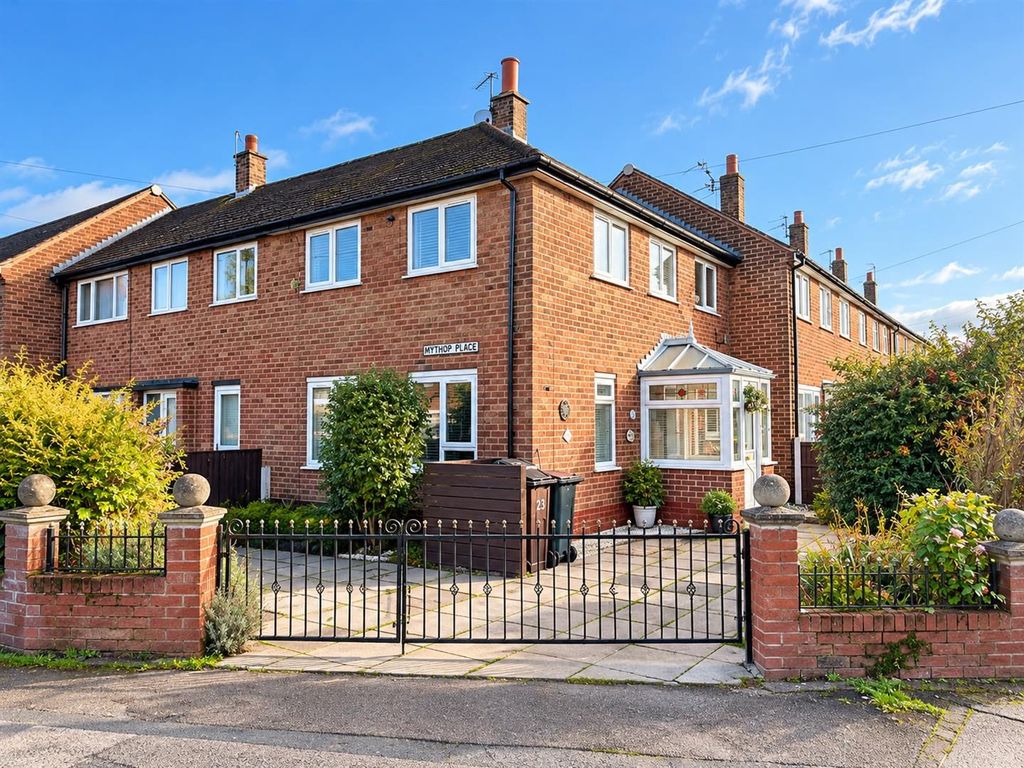Property photo 1 of 14 2