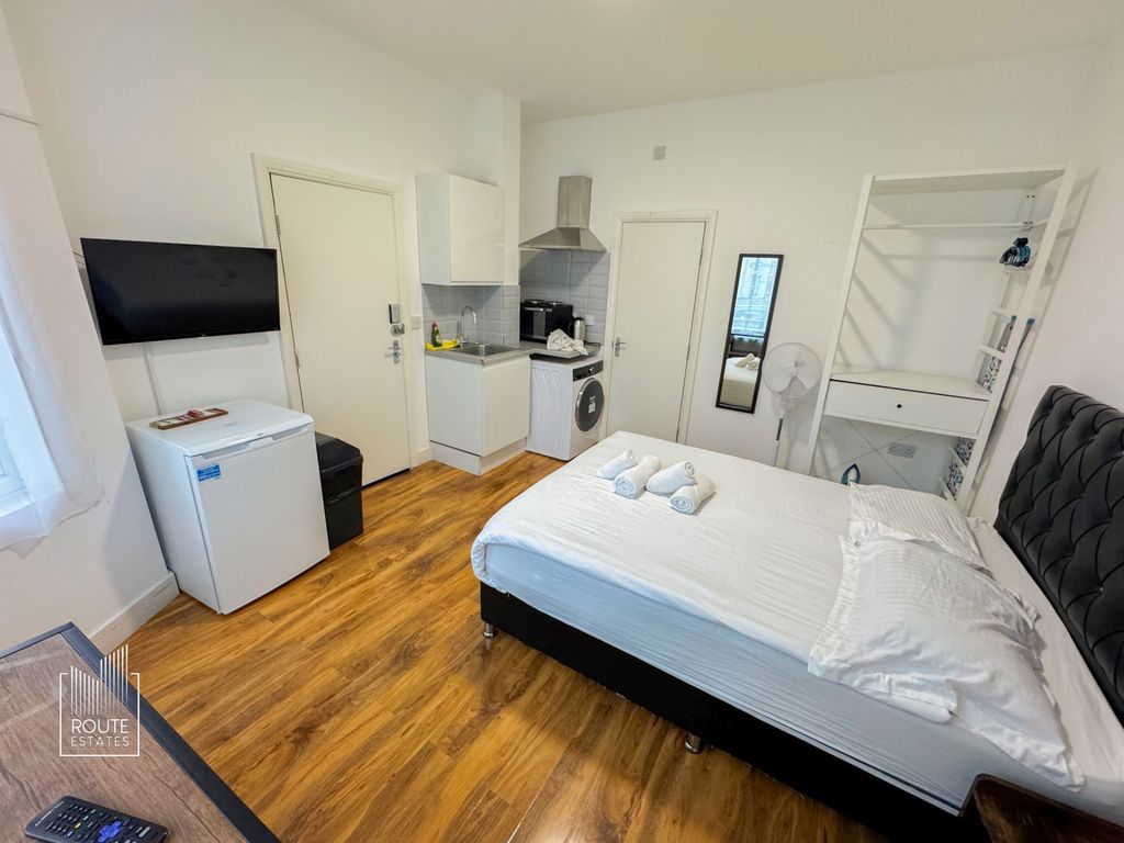 Property photo 1 of 4 Photo 2