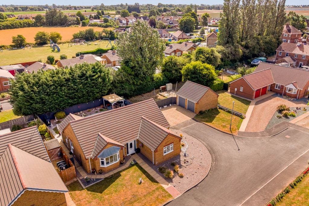 Property photo 1 of 26 21 Laceys Drive (Leverton)-2