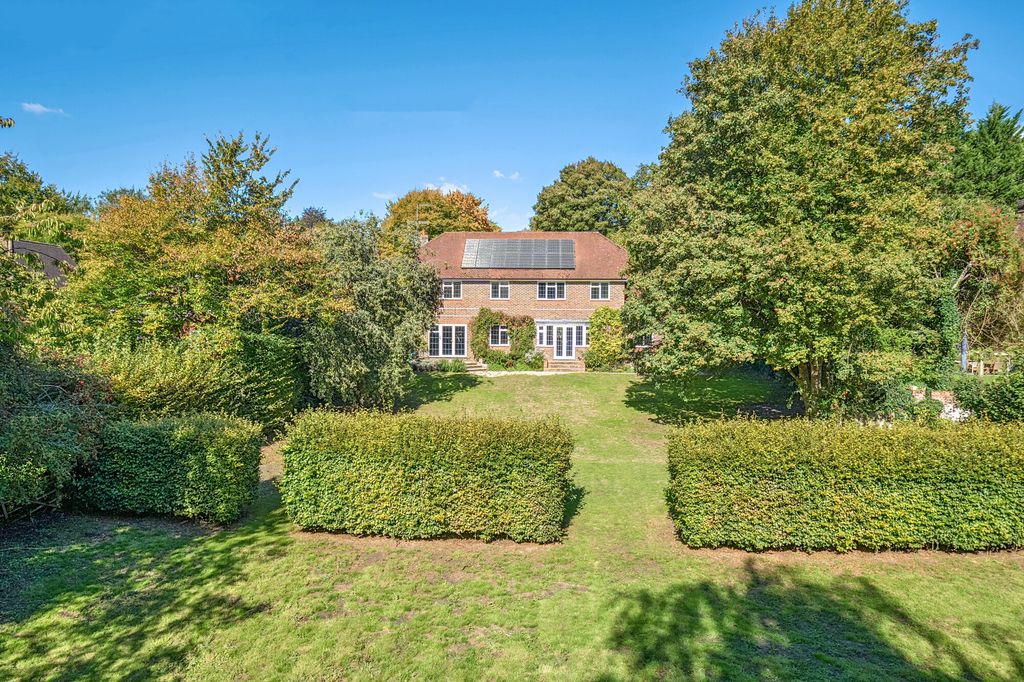 Property photo 1 of 26