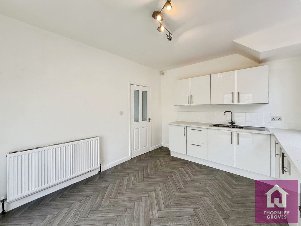 Property photo 3 of 16 Pbox-Img.Jpg