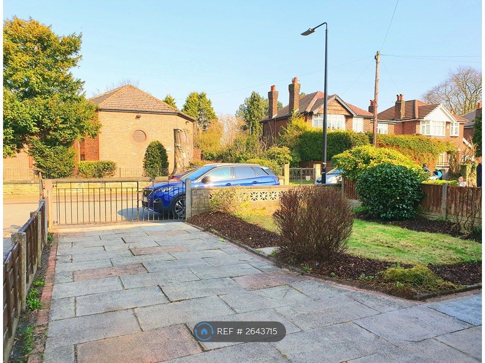 Property photo 2 of 12