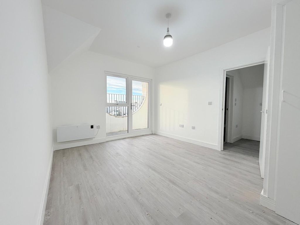 Property photo 2 of 3 Whatsapp Image 2026-03-18 At 11.54.18.Jpeg