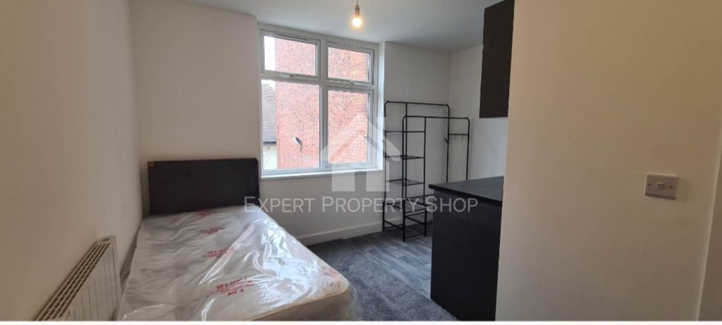 Property photo 3 of 3