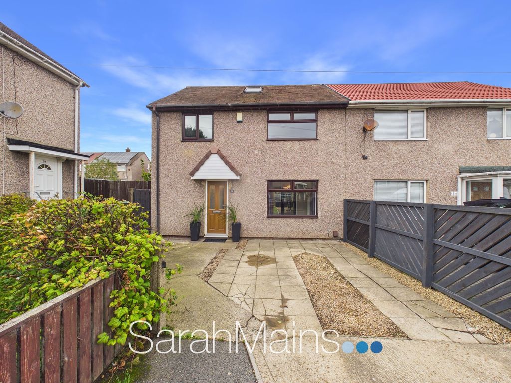 Property photo 1 of 14 External
