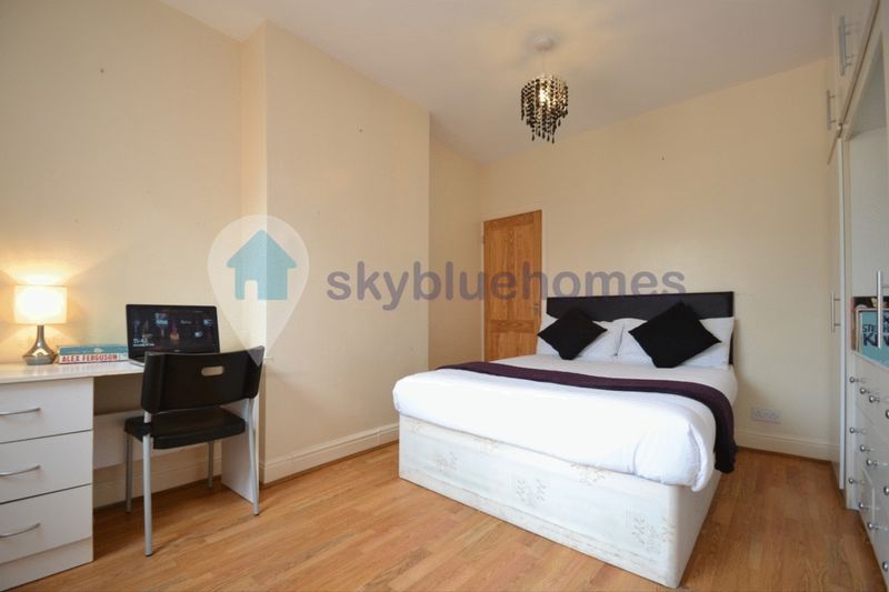 Property photo 3 of 6 Photo 9