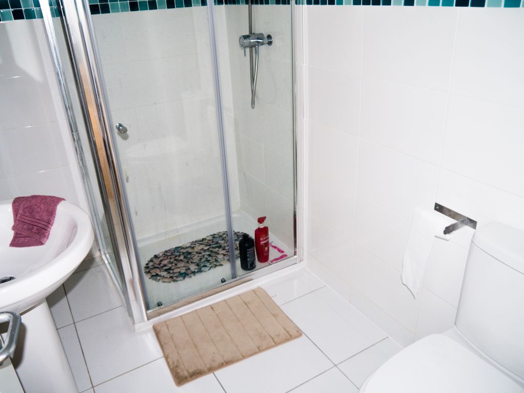 Property photo 3 of 3
