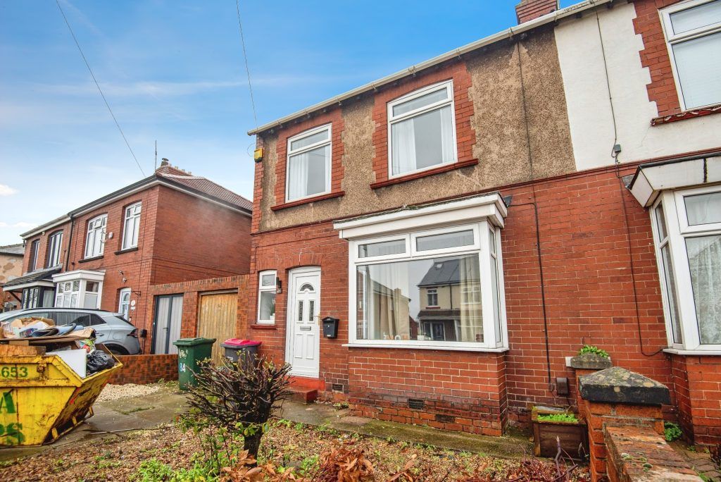 Property photo 2 of 36