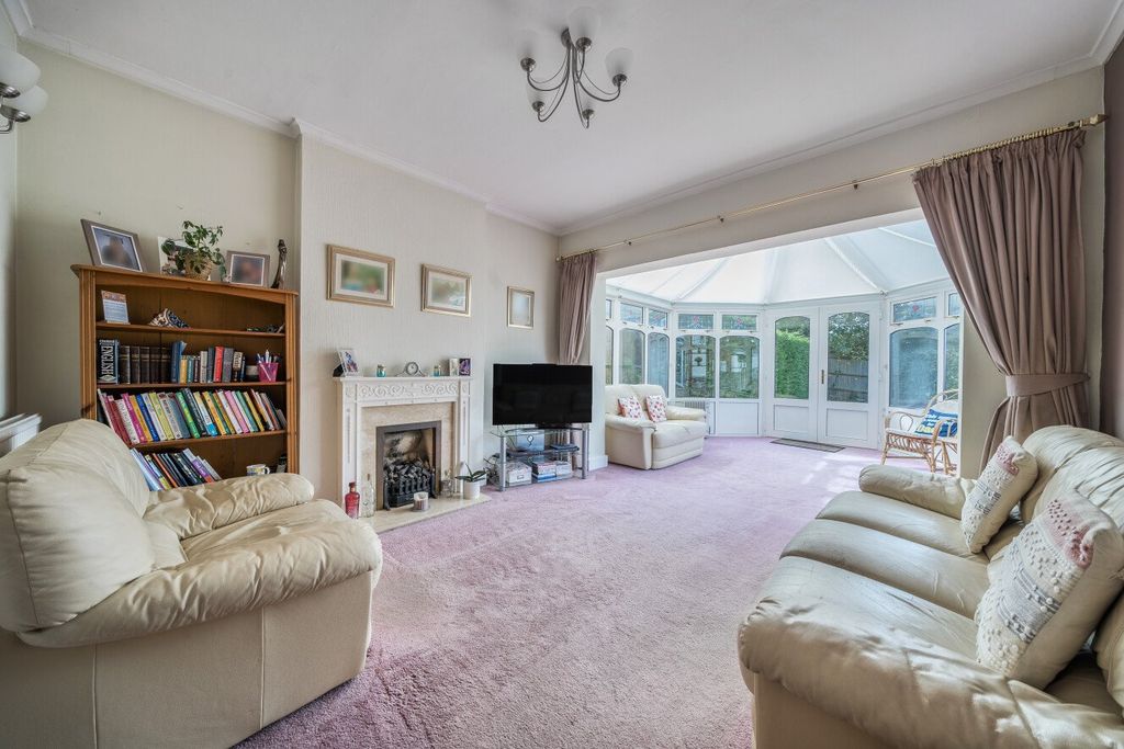 Property photo 3 of 20 Picture No. 17