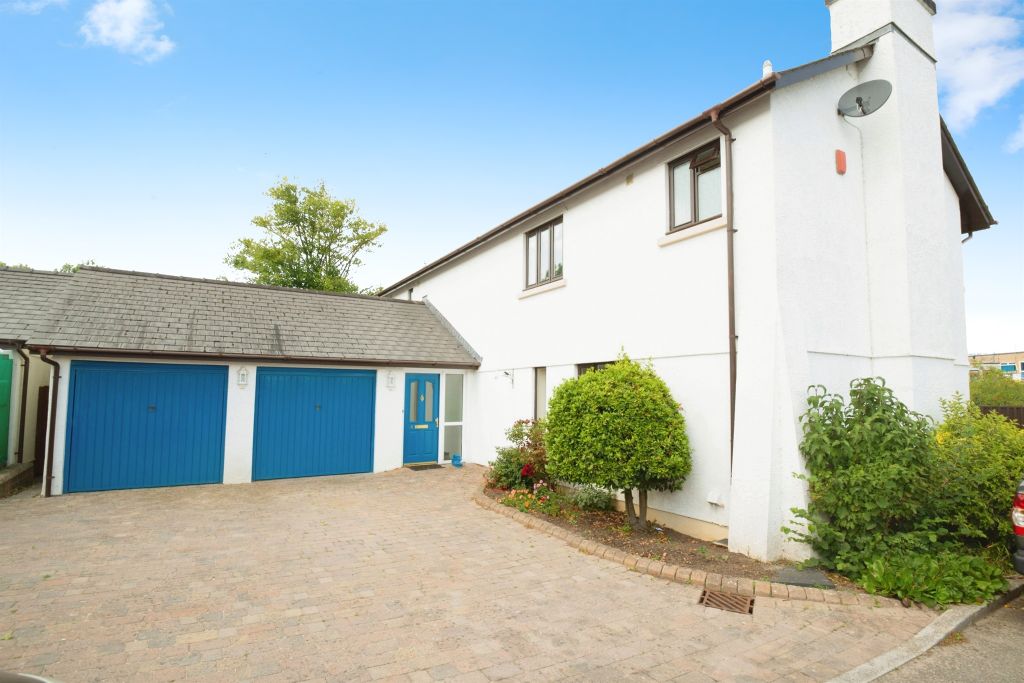 Property photo 1 of 23