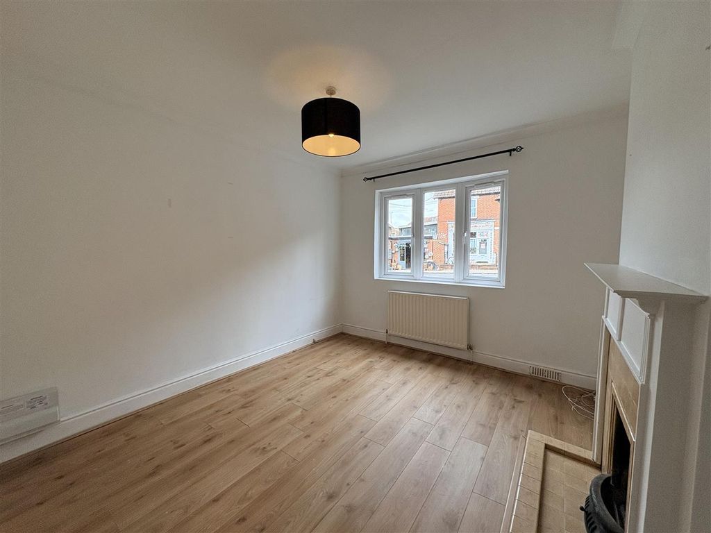 Property photo 2 of 10 Img_8154.Jpeg