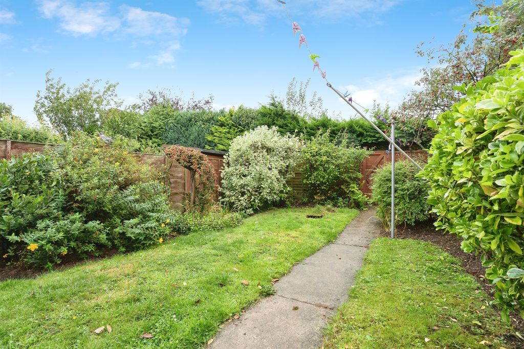 Property photo 3 of 16