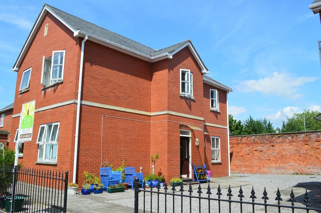 Property photo 1 of 10 Larger Building.Jpg