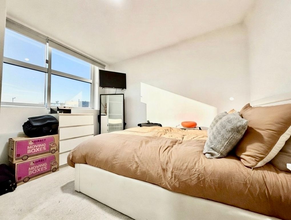 Property photo 3 of 4