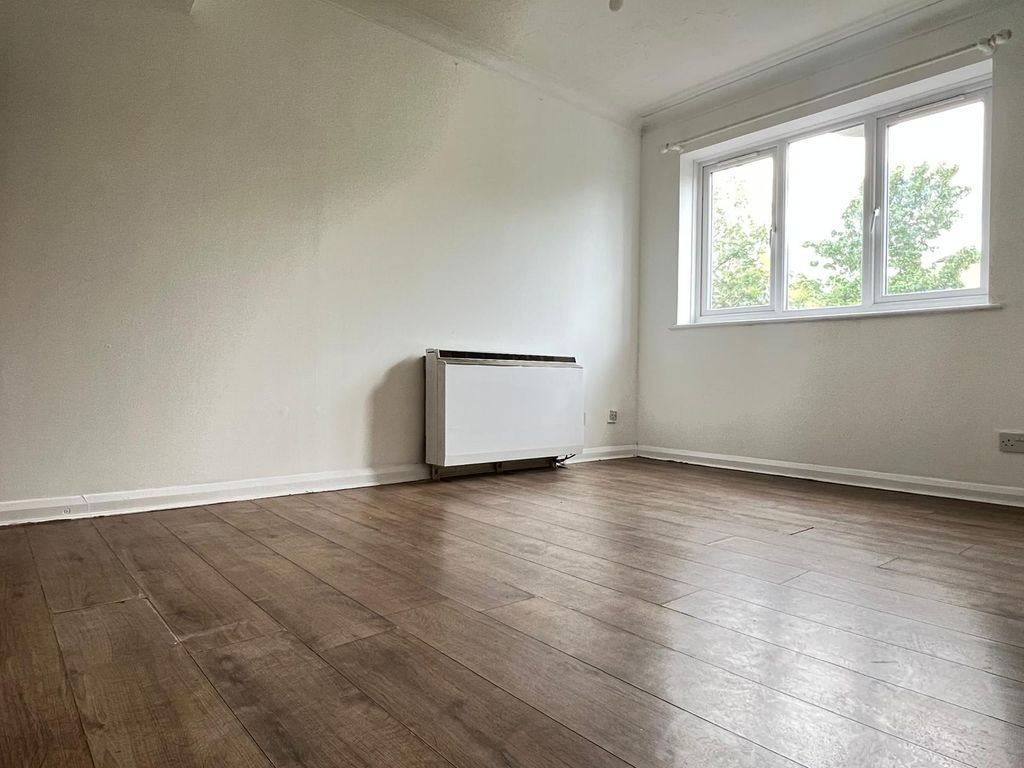 Property photo 2 of 9 Whatsapp Image 2025-05-05 At 10.47.34 Am.Jpeg