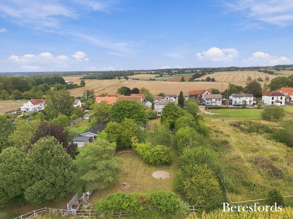 Property photo 2 of 43 Picture No. 07