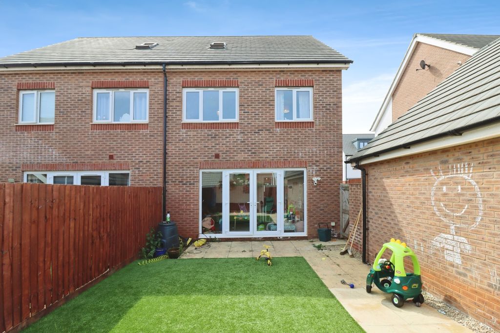 Property photo 1 of 17 Photo