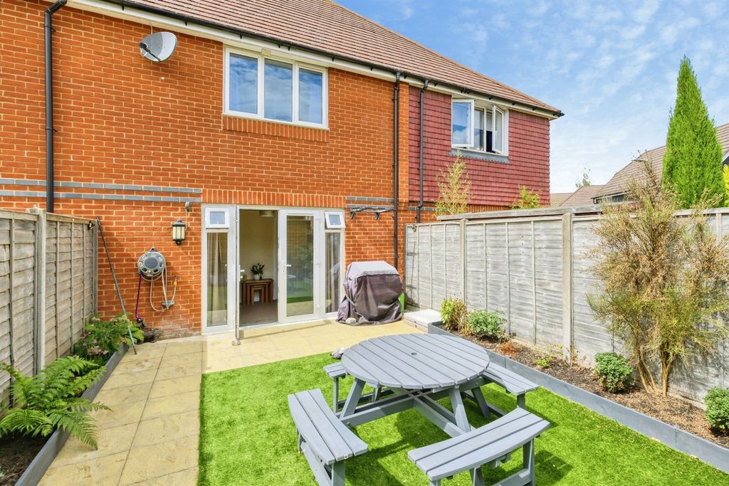 Property photo 2 of 15