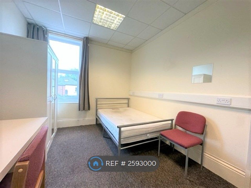 Property photo 2 of 3