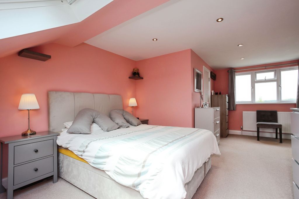 Property photo 2 of 21 Photo #2