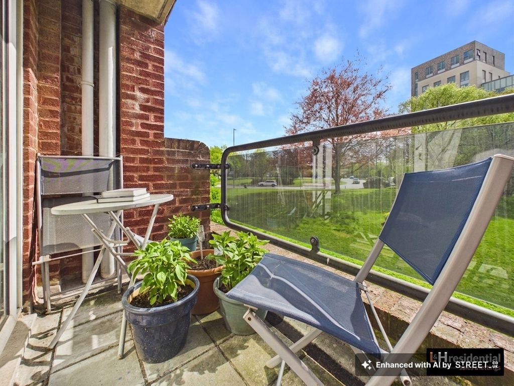 Property photo 3 of 7