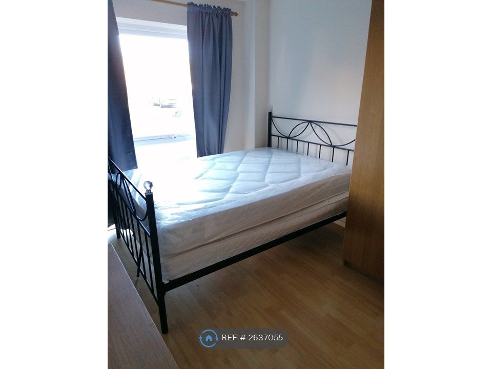 Property photo 1 of 3