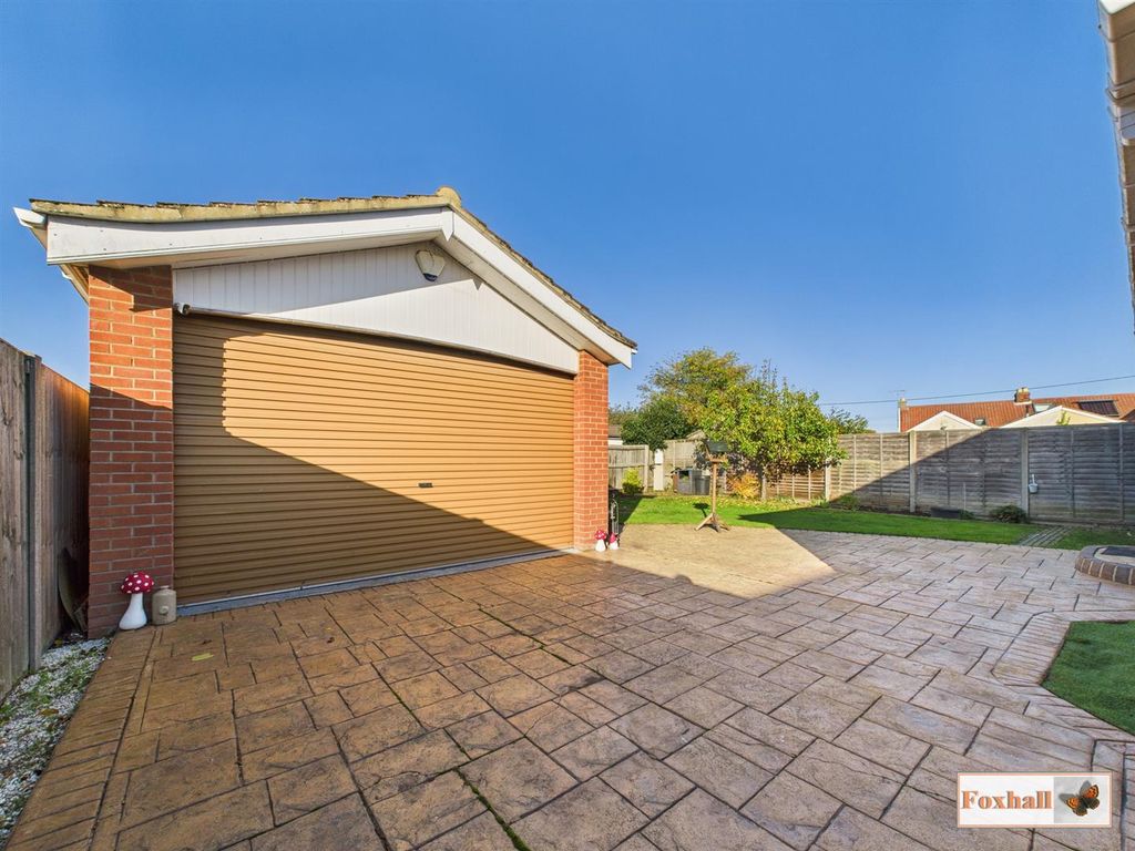 Property photo 3 of 21 Double Garage