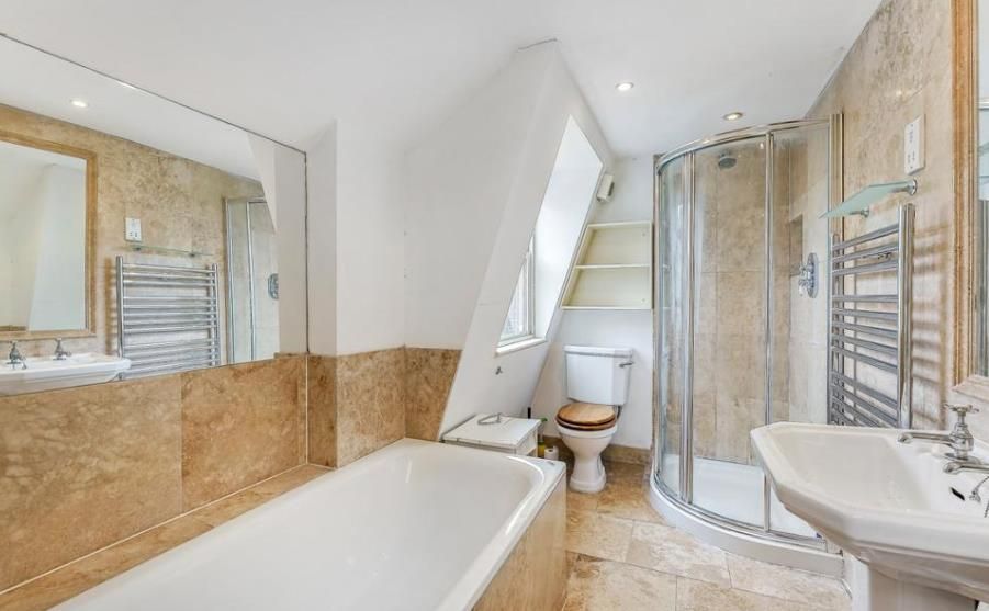 Property photo 3 of 6 14 Wellington Court 3 17.02 .Png