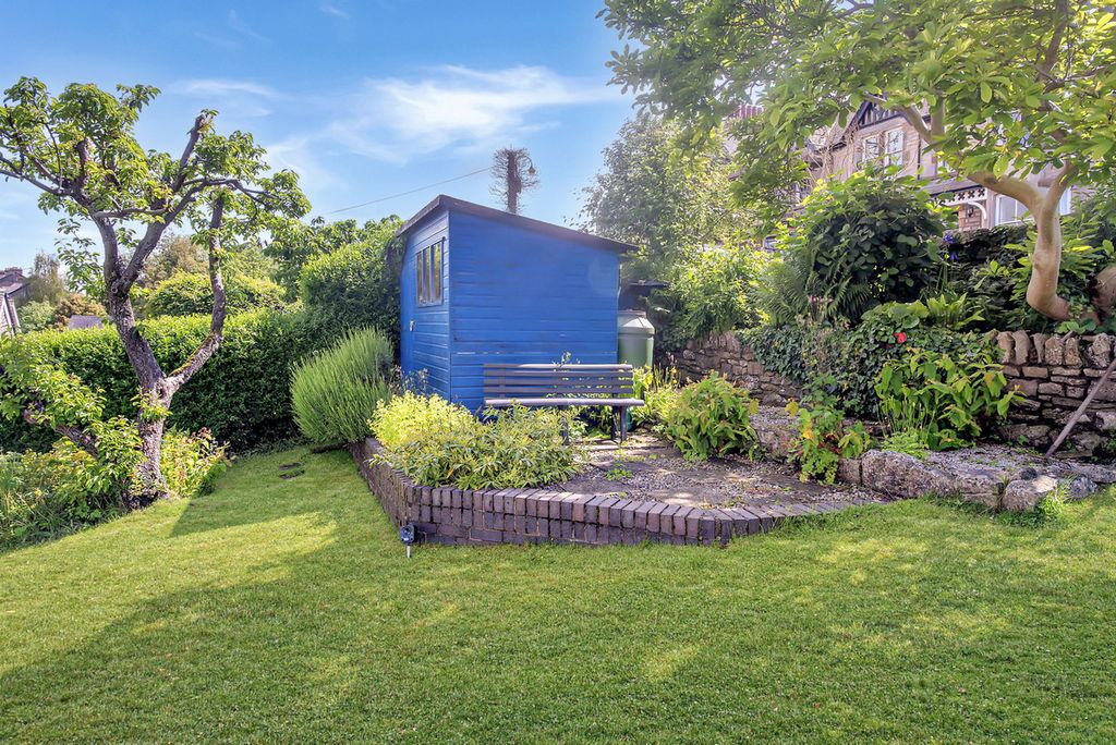 Property photo 2 of 36