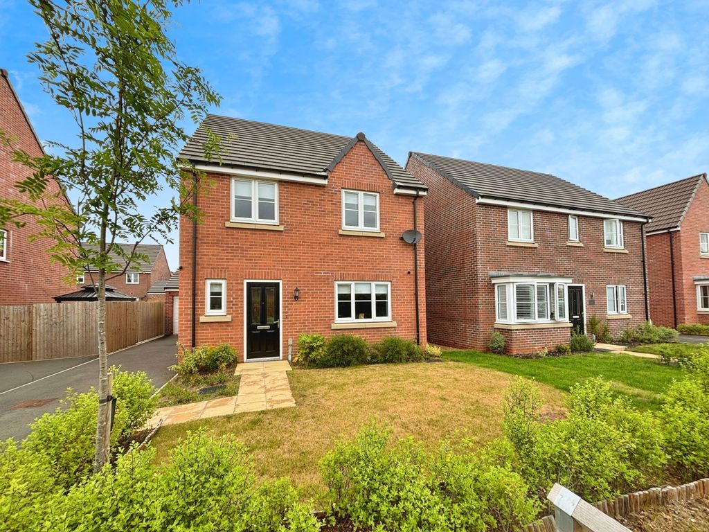 Property photo 1 of 32