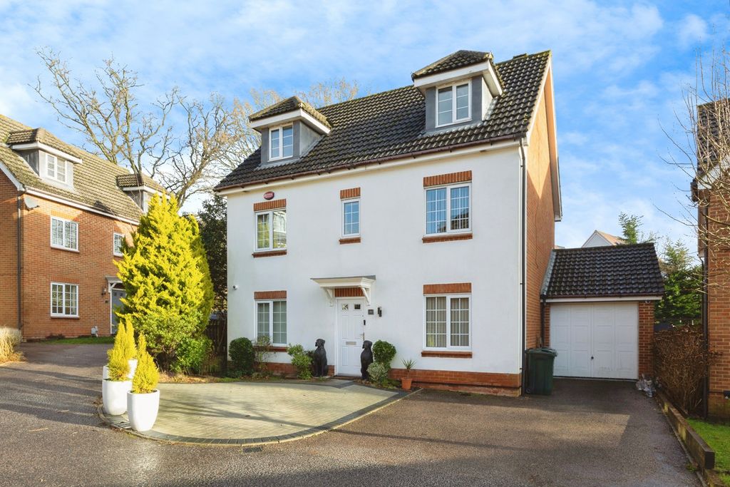 Property photo 1 of 20