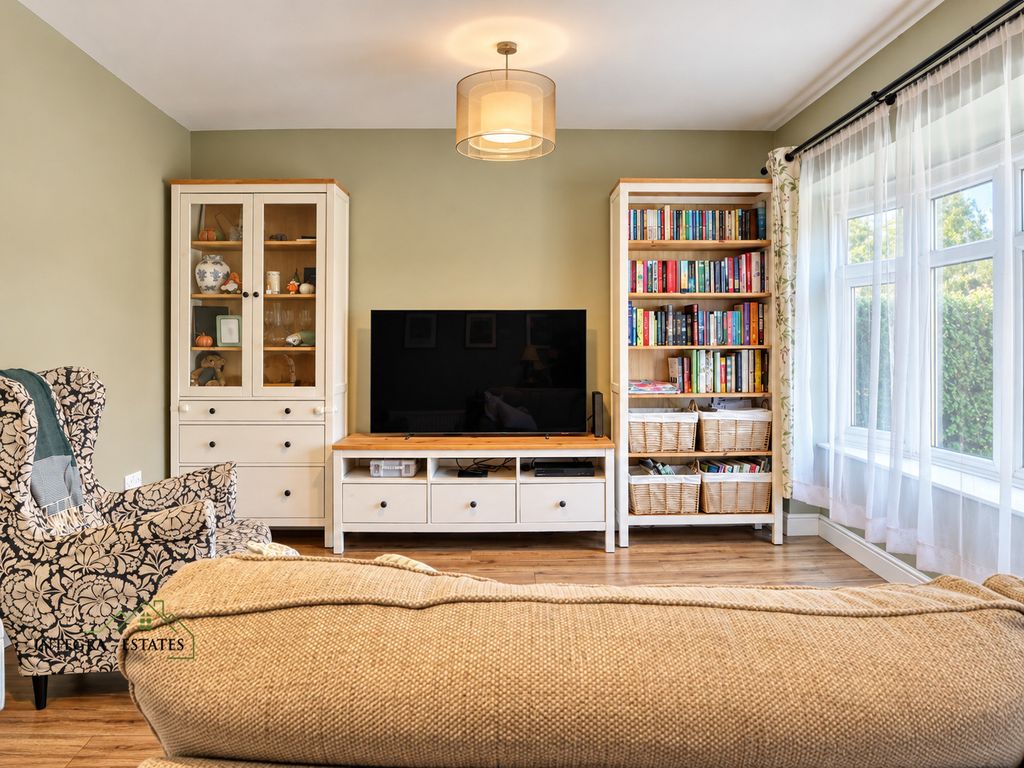 Property photo 2 of 26 West-Malling-Me19-Living-Room-tv-Storage-And-Seating