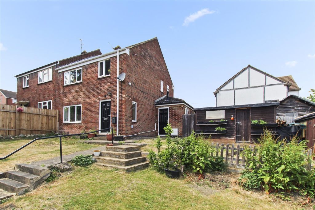 Property photo 1 of 26